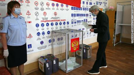 Russian referendum: Vote on constitutional changes that could keep ...