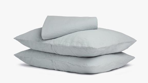 Best cooling sheets: Brooklinen, Parachute, Wayfair and more | CNN