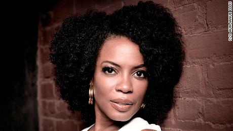 Aunjanue Ellis