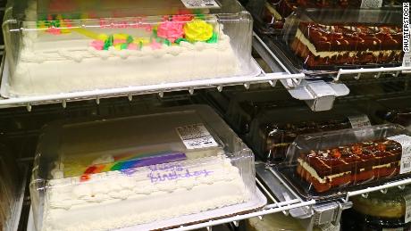 Costco has stopped selling its half-sheet cakes.