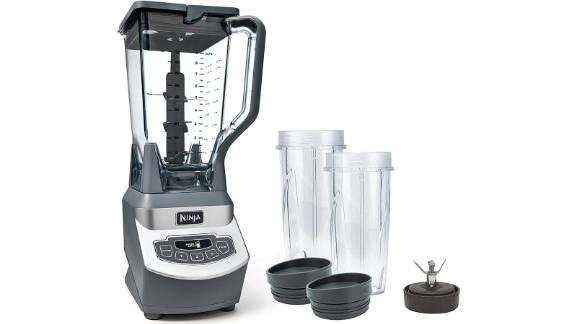 Ninja Professional Countertop Blender with 1100-Watt Base 