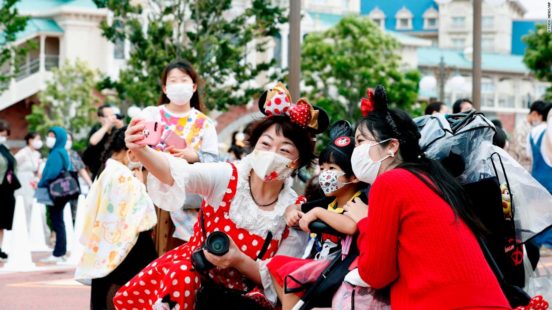 Tokyo Disney Parks Reopen After 4 Month Closure Due To Coronavirus Cnn Travel