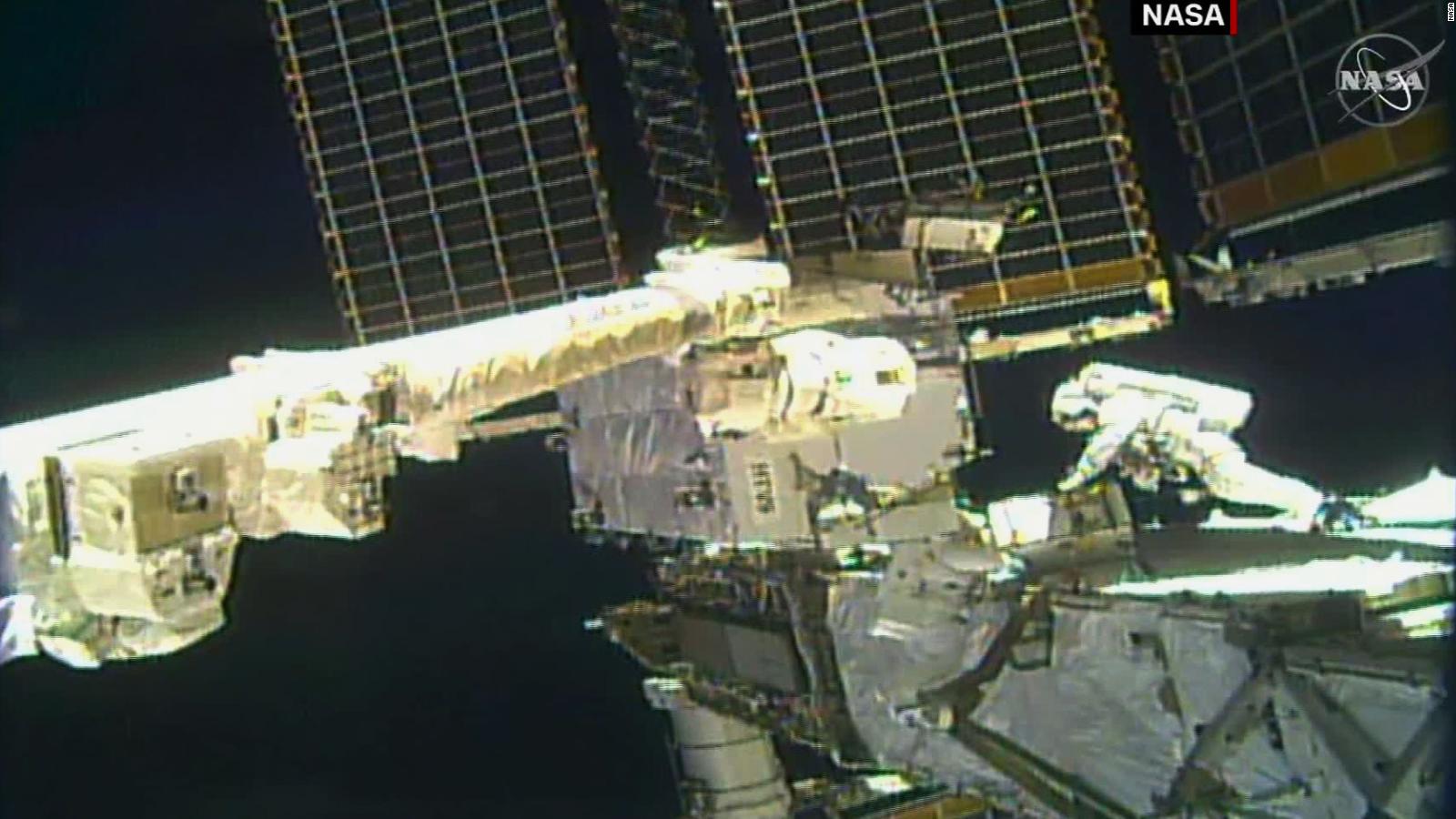 Spacewalk: NASA Astronauts Upgrade Space Station Systems During 300th ...