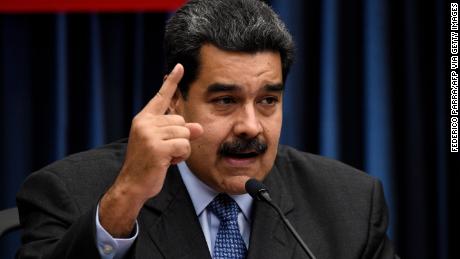 UK court blocks Maduro&#39;s bid to access $1 billion in Venezuelan gold