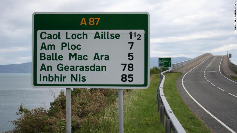 200702163306-03-scotland-gaelic-language