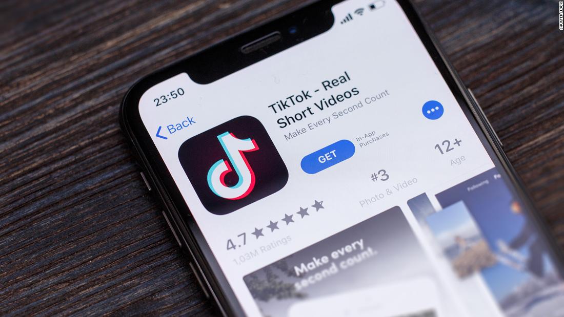 Tiktok Users Panic As Trump Admin Considers Banning App Cnn - tiktok roblox logo generator youtube