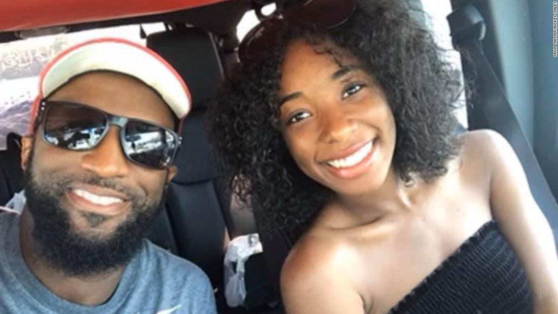 Comedian Rickey Smiley's daughter shot multiple times - CNN