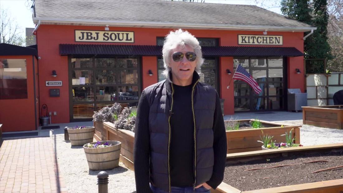 From rock superstar to all-star dishwasher, Jon Bon Jovi is keeping his community fed - CNN