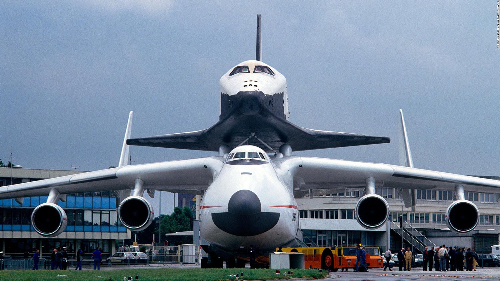 The An 225 How The Cold War Created The World S Largest Airplane Cnn Travel