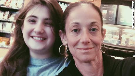 &#39;I beg them&#39;: Still-unemployed workers plead for Congress to extend federal $600 benefit