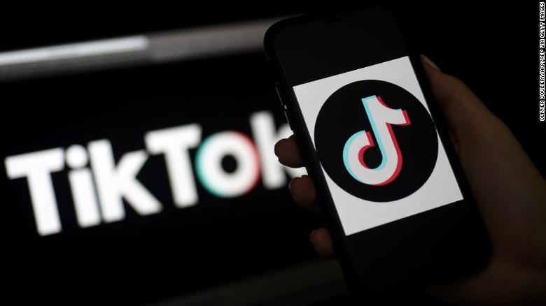 Tiktok Users Freak Out Over Possible Us Ban Cnn