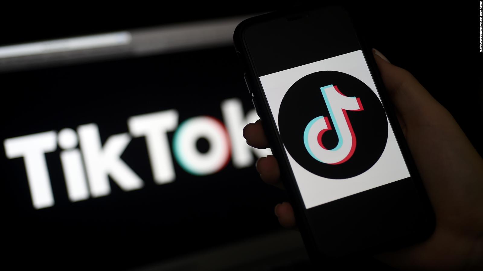 Trump Says He Will Ban Tiktok From Operating In The Us Cnn