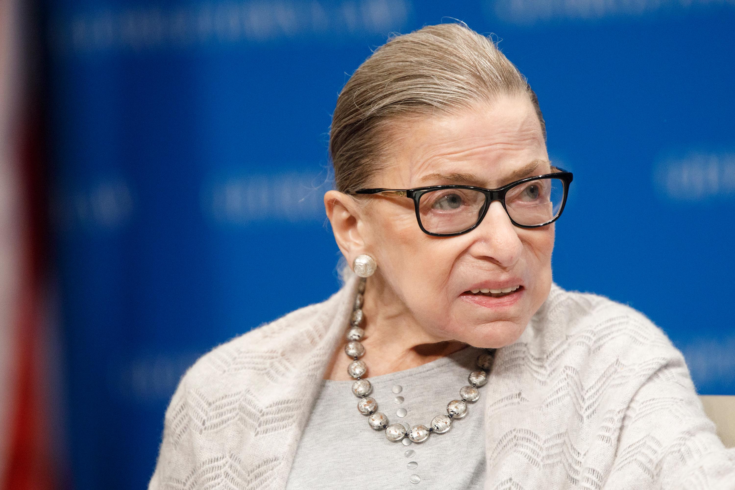 ruth bader ginsburg pearl necklace