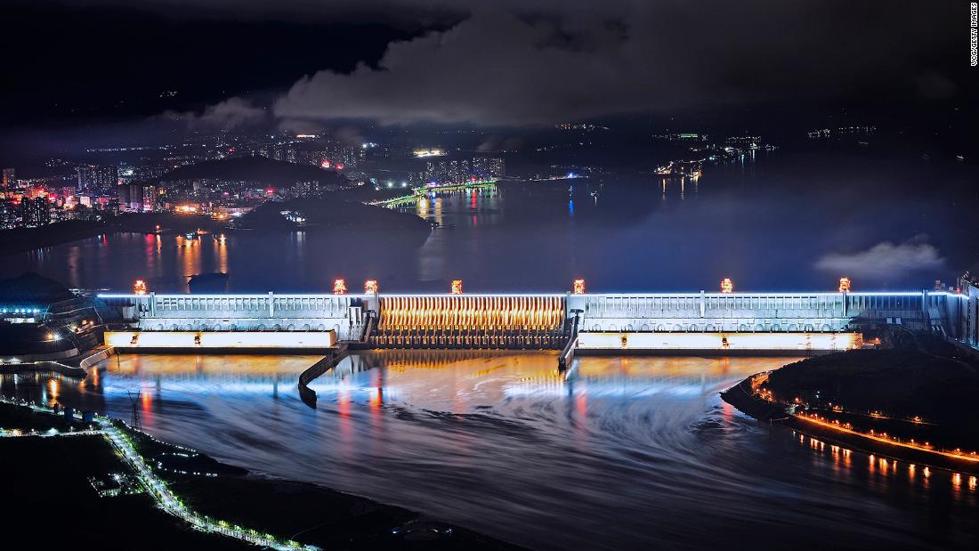 In photos China's Three Dam Style