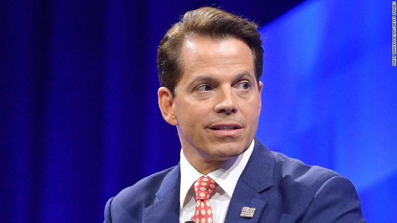 Anthony Scaramucci testifies that he helped get bank executive who loaned millions to Manafort an interview for Trump administration job