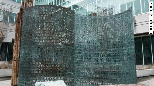 vaso Habitat Meseta El misterio sin descifrar de la escultura de Kryptos - CNN Video