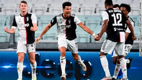 Cristiano Ronaldo scores as Juventus wins ninth straight Serie A title