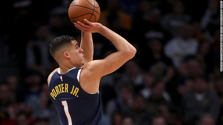 Porter Jr. puts up a shot against the Los Angeles Clippers.