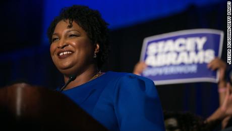 Stacey Abrams, entre las estrellas emergentes del Partido Demócrata, pronunciará un discurso de apertura en DNC