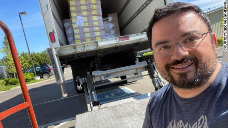 When a man heard that farmers were destroying unsold produce, he arranged for trucks to deliver tons of it to food banks