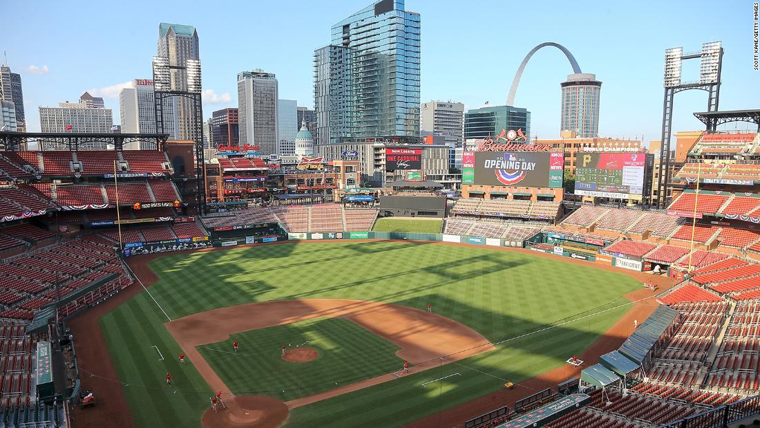 Photo: St. Louis Cardinals workout at Busch Stadium before opening day