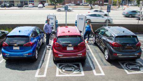 GM is tripling the size of its EV fast charging network