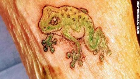 Pollack&#39;s new frog tattoo.