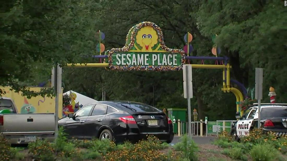 sesame place hours