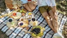 23 things you never thought to bring to your safe picnic