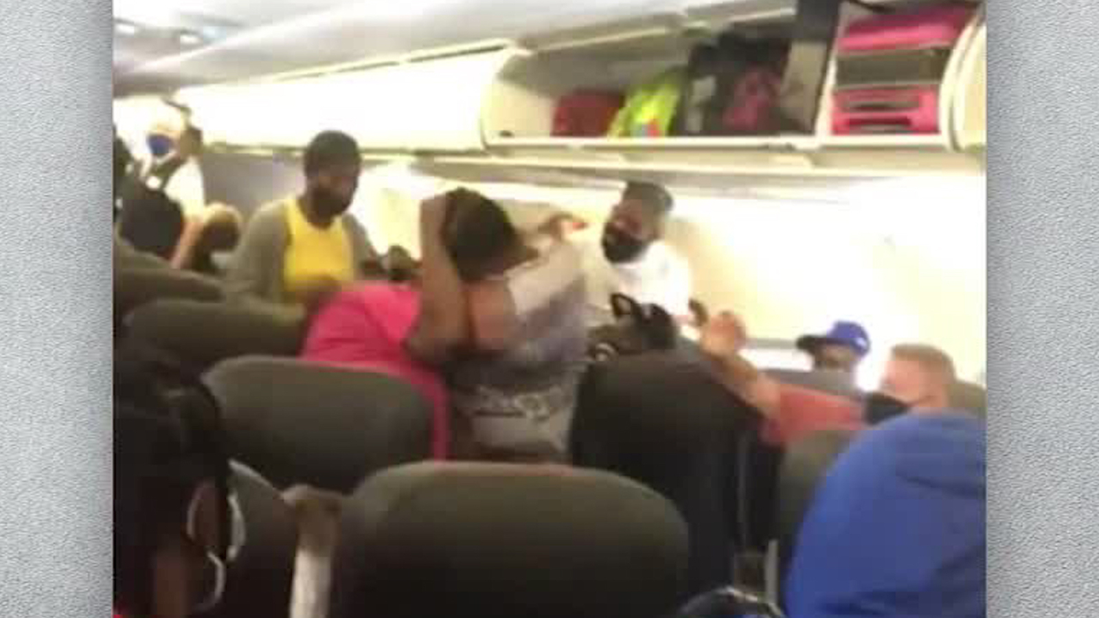 Brawl Erupts On An Airplane Over Face Masks Cnn Video - brawl in the family star fox