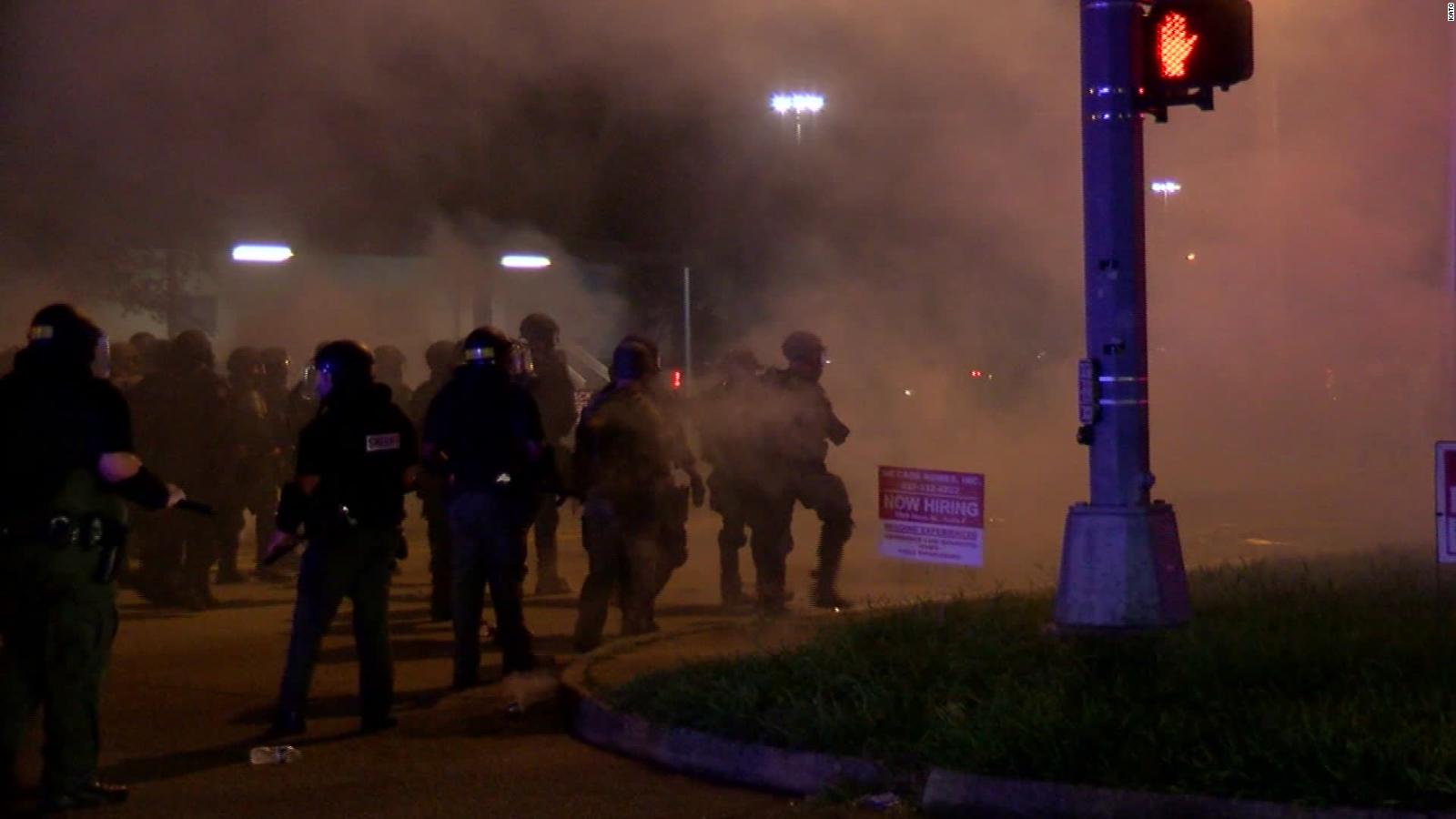 Trayford Pellerin Police Clash With Protesters In Lafayette Louisiana