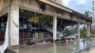 Here's what it looks like in Louisiana and Texas after Hurricane Laura hit