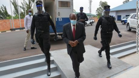"Hotel Rwanda"  Bohater filmu Paul Rusesabagina aresztowany 