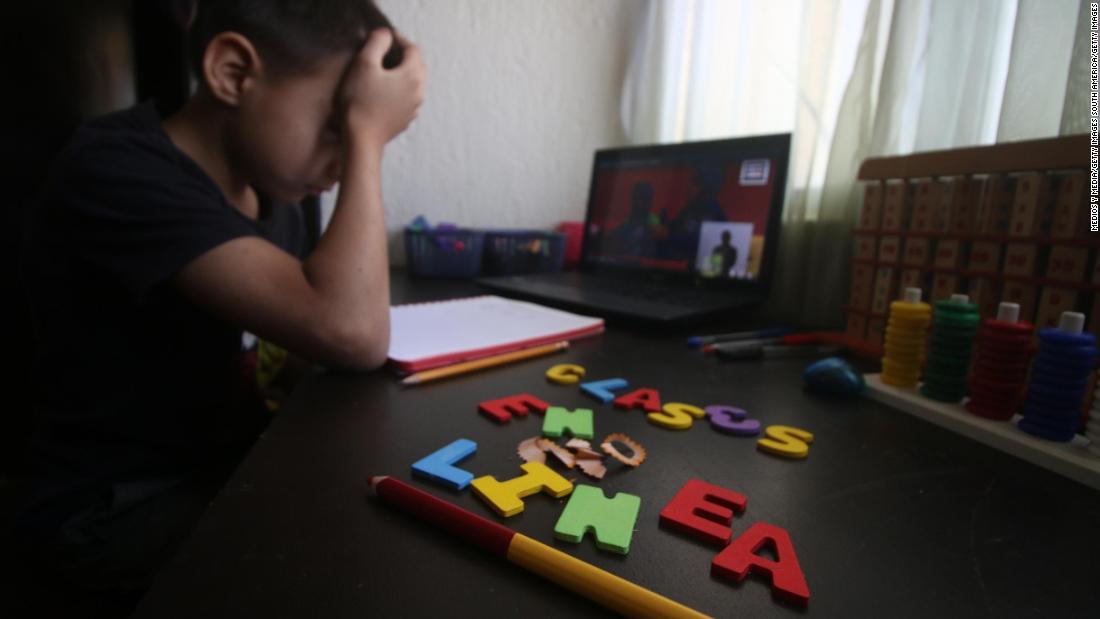 two-thirds-of-100-largest-school-districts-starting-online-cnn-video