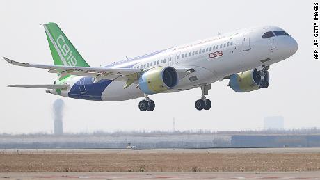 Comac C919: China faces Airbus and Boeing 