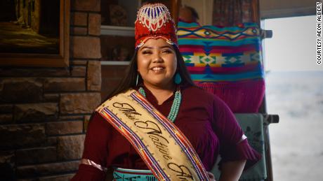 Miss Native American USA Lexie Michael James and her friends wanted to help families in the Hopi reservation with children by donating school supplies.  