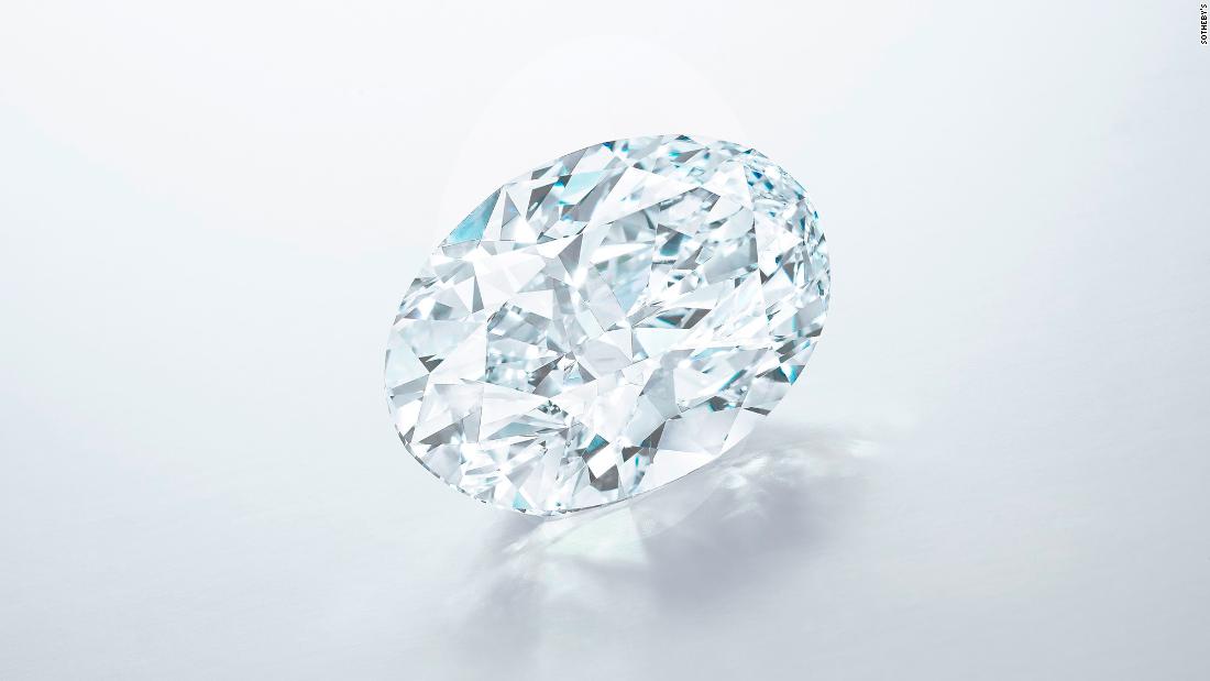 flawless-102carat-diamond-the-first-of-its-kind-to-be-auctioned-without-a-reserve-sells-for-157-million