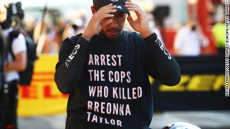 Lewis Hamilton &#39;won&#39;t stop&#39; his fight against racism as FIA rules out investigation into Breonna Taylor T-shirt