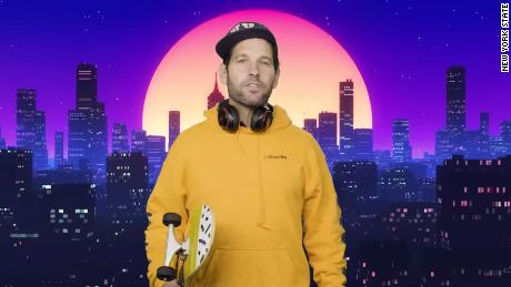 Paul Rudd, &#39;certified young person,&#39; wants you to wear a mask 