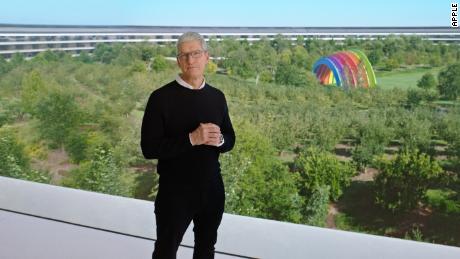 Tim Cook.