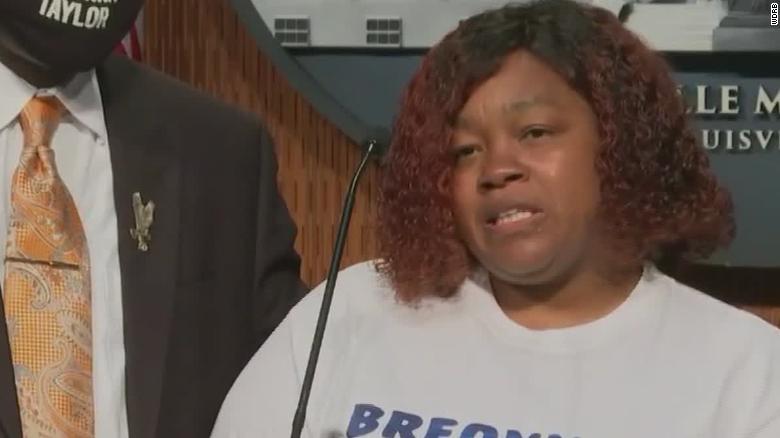 Breonna Taylor's mother: Remember her name
