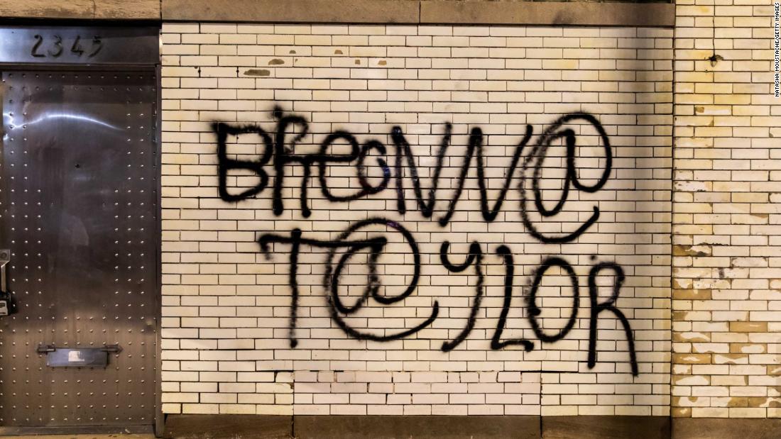 Graffiti in honor of Taylor is seen in Chicago.