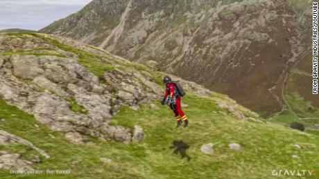 Using the jet suit, a walk that usually takes 25 minutes can be dramatically reduced to just 90 seconds.