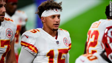 ESPN analyst apologizes to Patrick Mahomes&#39; mom during Monday Night Football