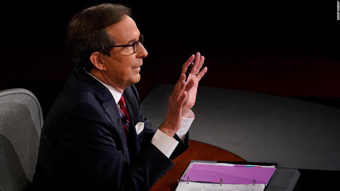 Debate moderator tries to step in: I hate to raise my voice