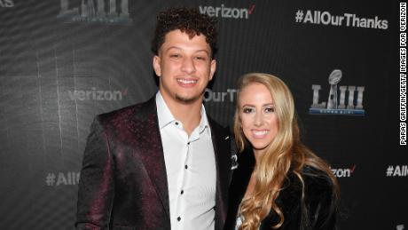 Patrick Mahomes and fiancée Brittany Matthews are expecting their first child.