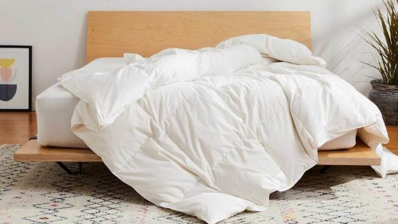 Brooklinen Down Alternative All-Season Comforter