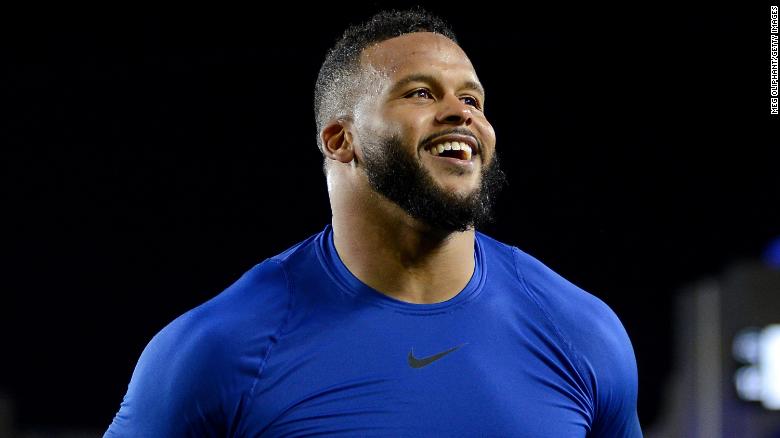 Aaron Donald tears up as he talks about parents' influence