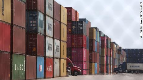 America&#39;s trade deficit climbs to the highest level in 14 years