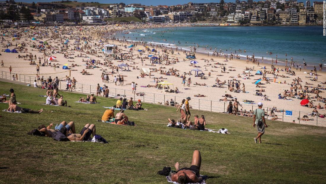 Sydneys Bondi Beach Considers Privatizing Cnn Travel